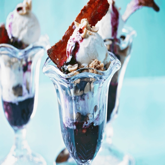 Blueberry sundae with candied bacon