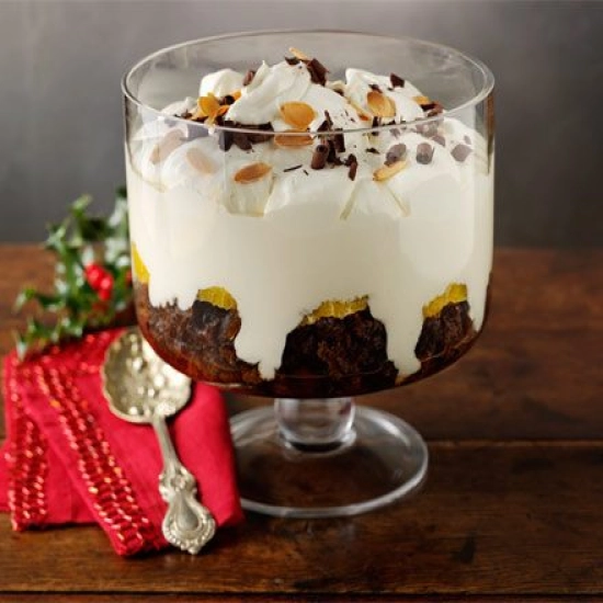 Christmas pudding trifle