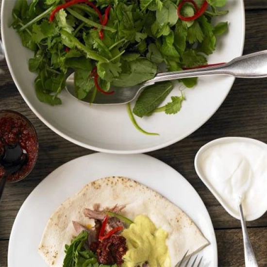 Herb & chilli salad