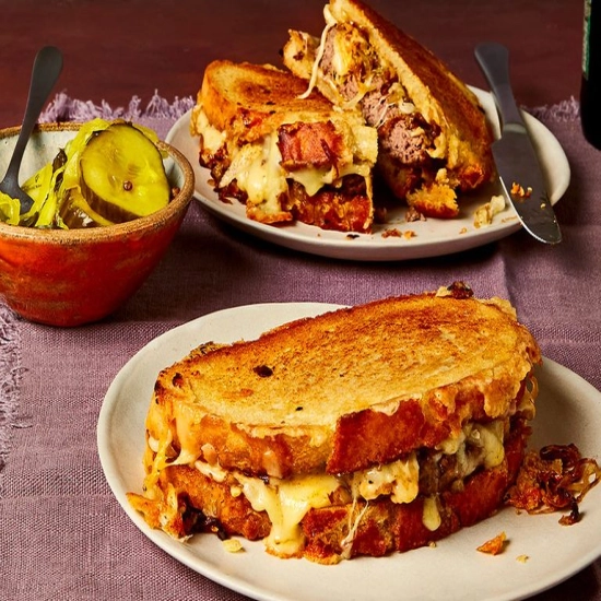 Patty melt toasties