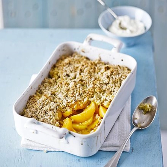 Peach crumble