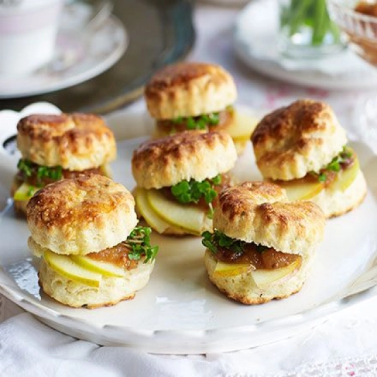 Ploughman's scones