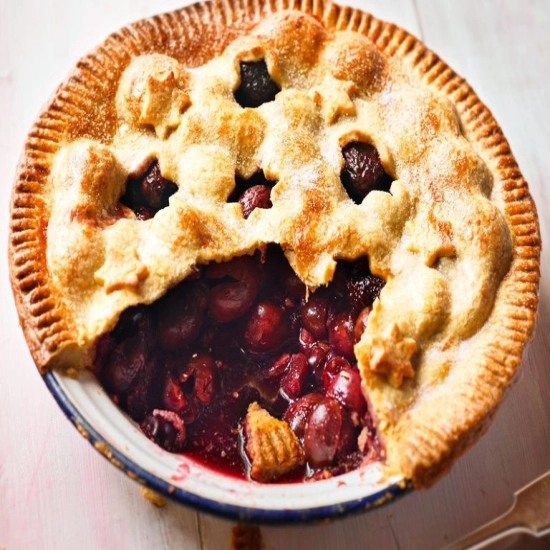 Vanilla cherry pie