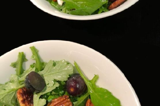 Arugula Salad with Grapes & Candied Pecans with Maple Vinaigrette