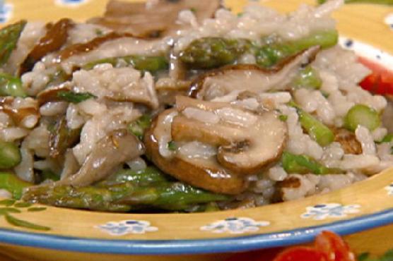 Asparagus-Wild Mushroom Risotto with Parmesan
