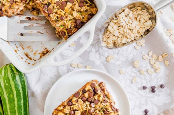 Baked Oatmeal with Chocolate Chips