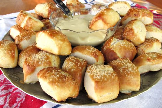 Bavarian Pretzel Bites with Honey Mustard Dip