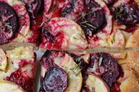 Beet Cheddar Apple Pizza + 12 Days of Giveaways {Day 12: WÜSTHOF CLASSIC 7-Piece Block Set}