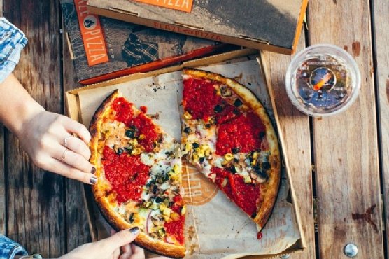 Blaze Pizza Turns Up the Heat on Dairy-Free Pies