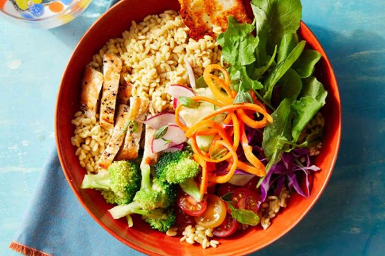 Chickpea Rice Bowls with Chicken & Halloumi