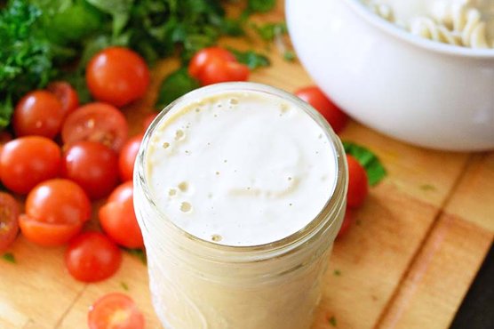 Clean Eating Cashew Alfredo Sauce