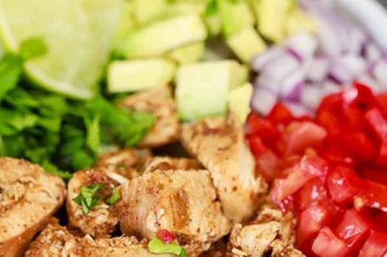 Crock Pot Chipotle Chicken Bowls