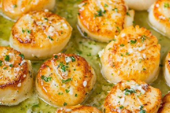 Garlic Butter Herb Scallops