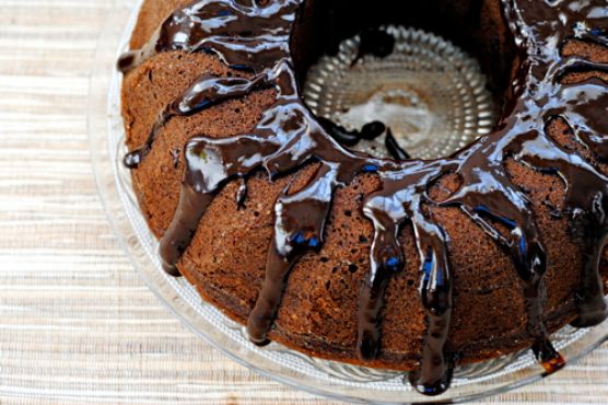 Gingerbread Cake with Chocolate Glaze