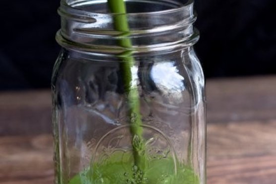 Green Apple Smoothie for St. Paddy’s Day