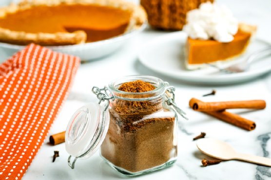 How to Make Pumpkin Pie Spice