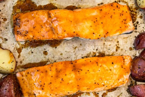 Maple Glazed Salmon and Potatoes