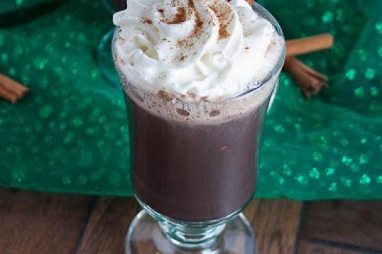 Mexican Hot Chocolate {Spiked}