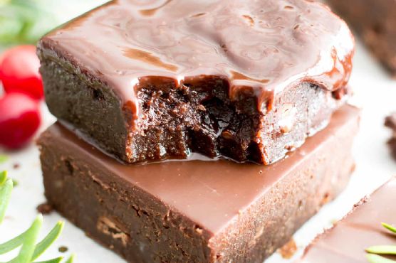 Moist & Fudgy Ganache Peppermint Brownies (Gluten Free, Vegan, Dairy-Free)