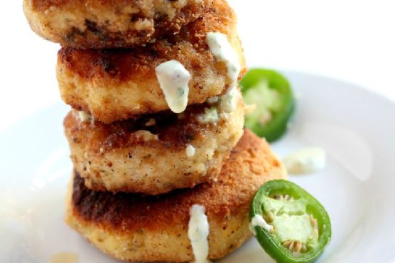 21 DSD: Paleo Fish Cakes and Jalapeño Remoulade