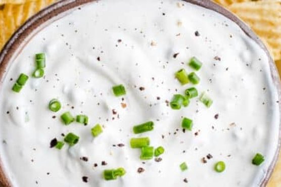 Sour Cream and Chive Dip